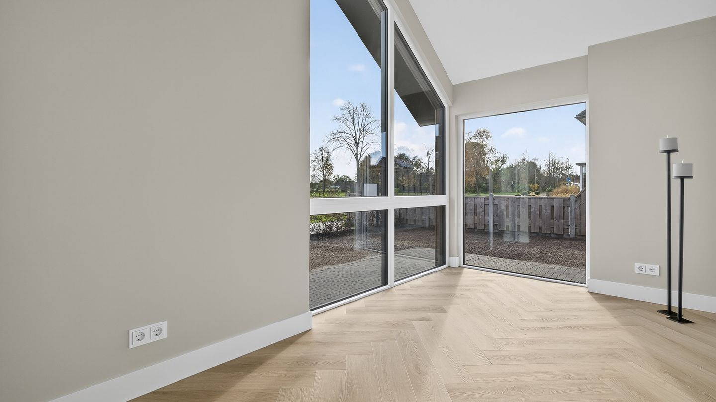 Photo 10 of Almeloseweg 182-A