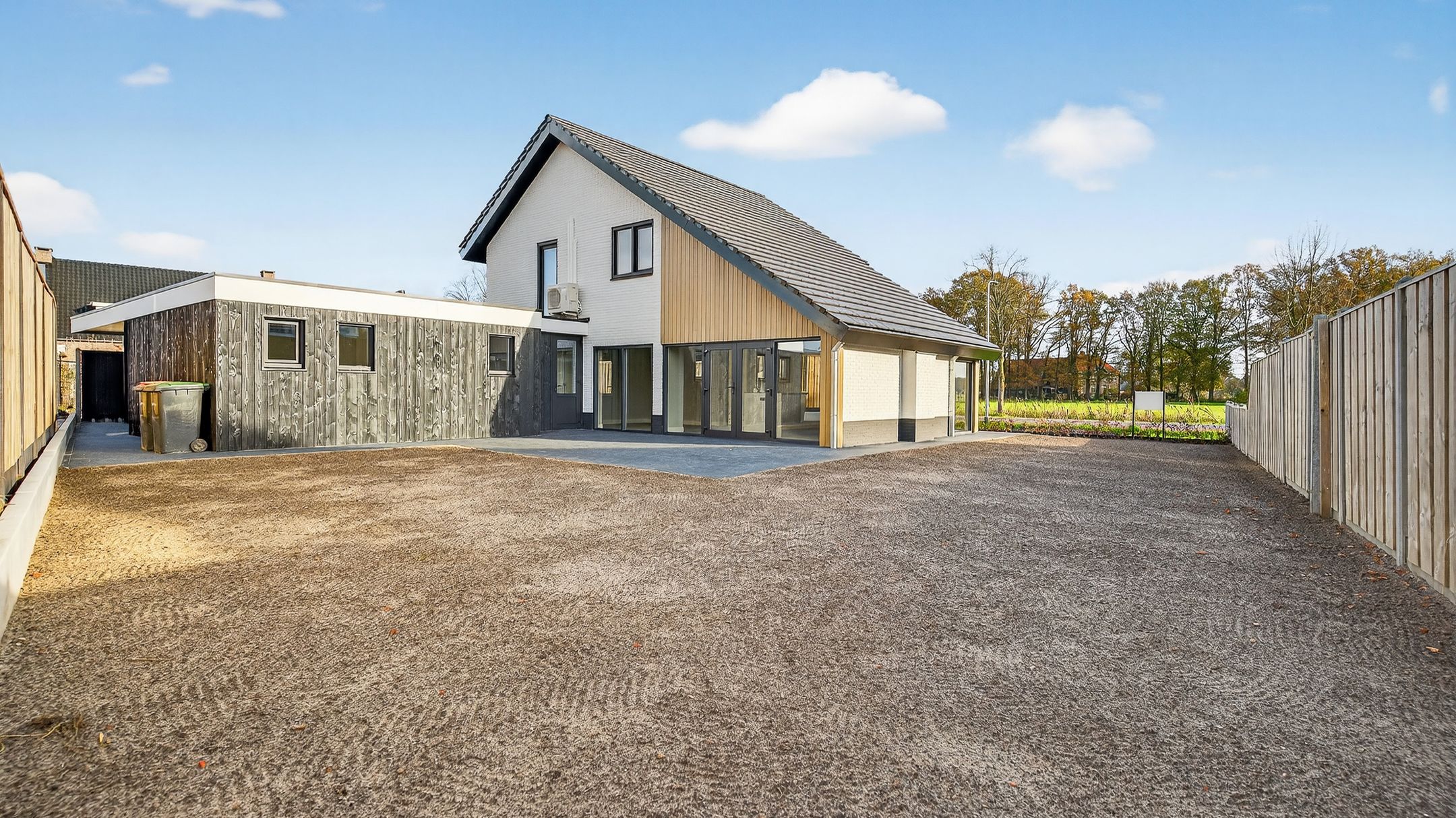 Photo 39 of Almeloseweg 182-A