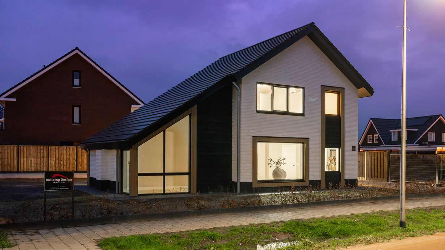 Photo 40 of Almeloseweg 182-A