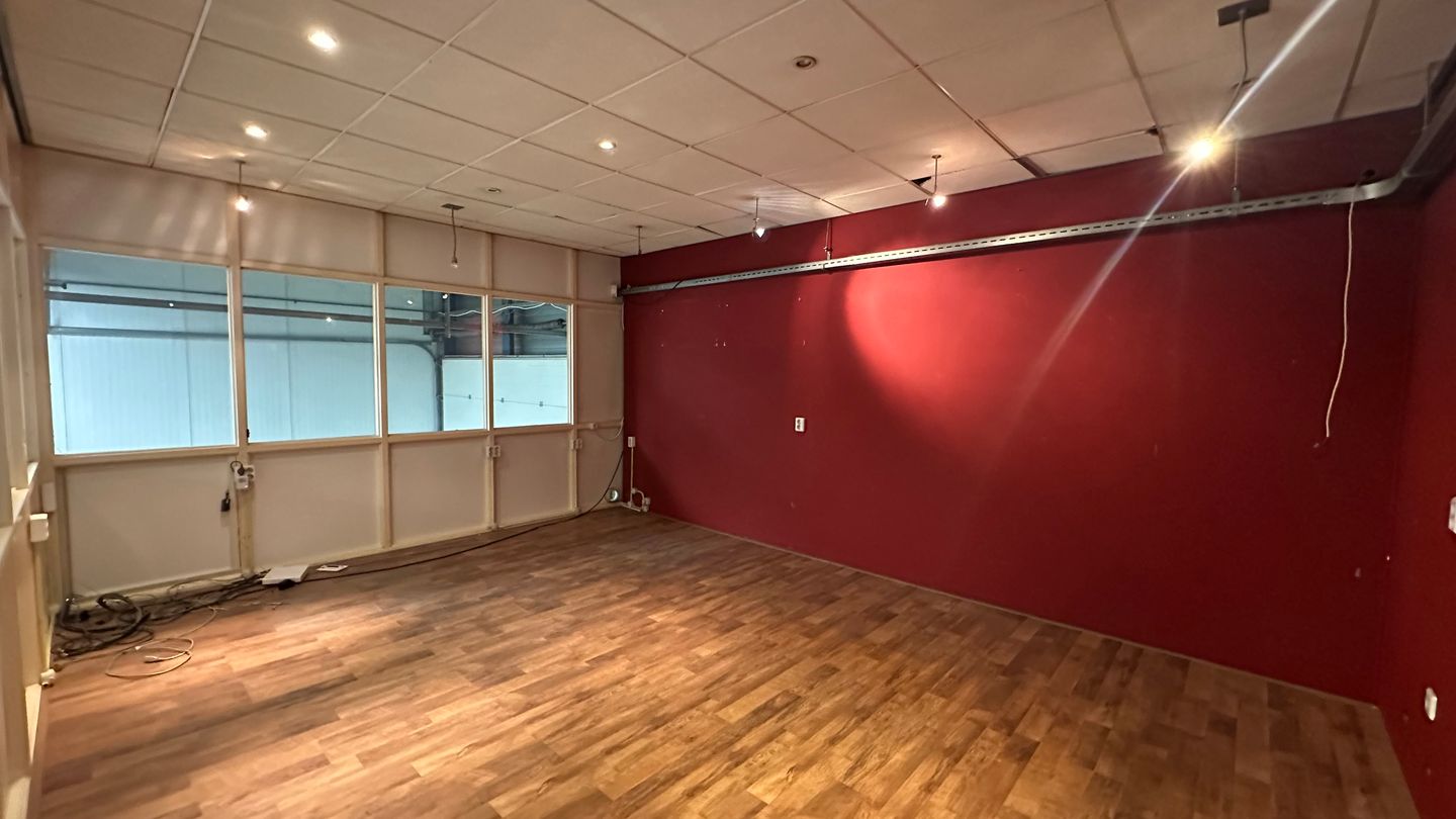 View photo 4 of Dr. Ir. Van Veenweg 1-a