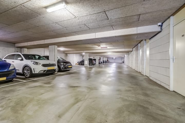 Photo 37 of De Halte 109