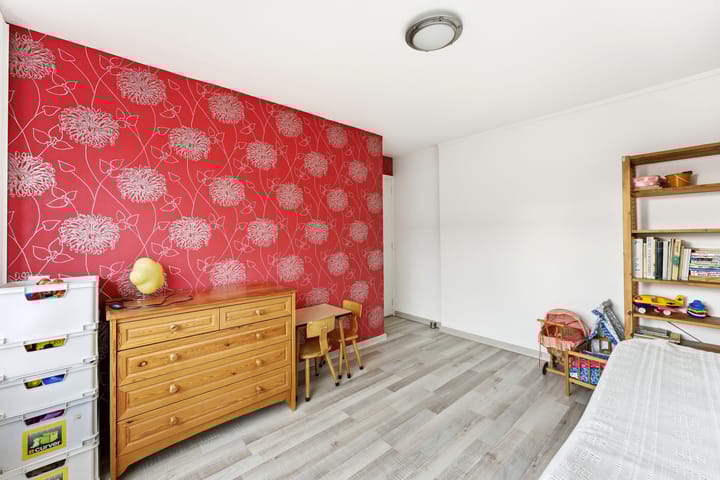 Photo 19 of Brederostraat 43