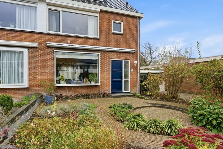 Photo 38 of Brederostraat 43