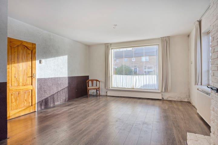 Photo 10 of Buizerdstraat 80