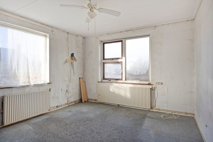 Photo 19 of Buizerdstraat 80