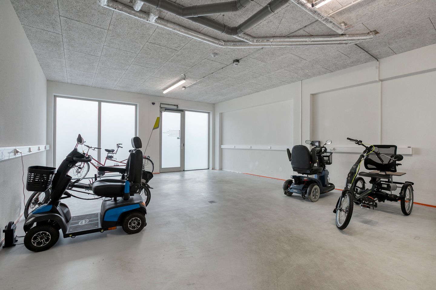 Photo 35 of Lapis Lazuli 137