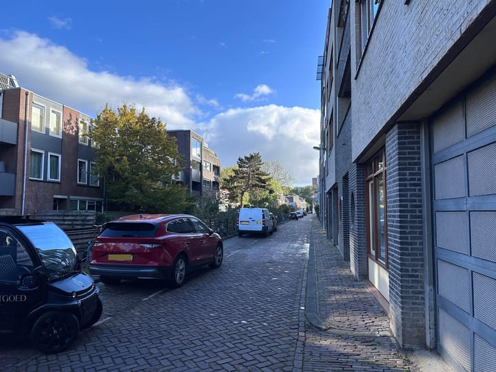 Photo 8 of Gruttersdijk 36