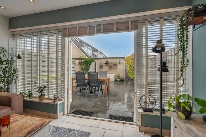 Foto 8 van Van Foreestlaan 13