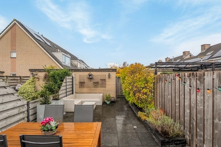 Foto 29 van Van Foreestlaan 13