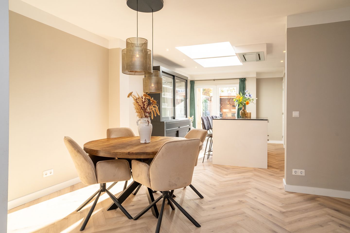 Photo 10 of J.W. Swiersstraat 73