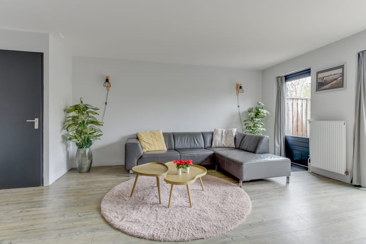 Foto 9 van Roodeswerf 4