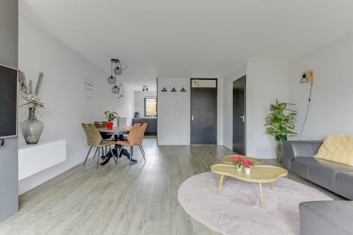 Foto 13 van Roodeswerf 4