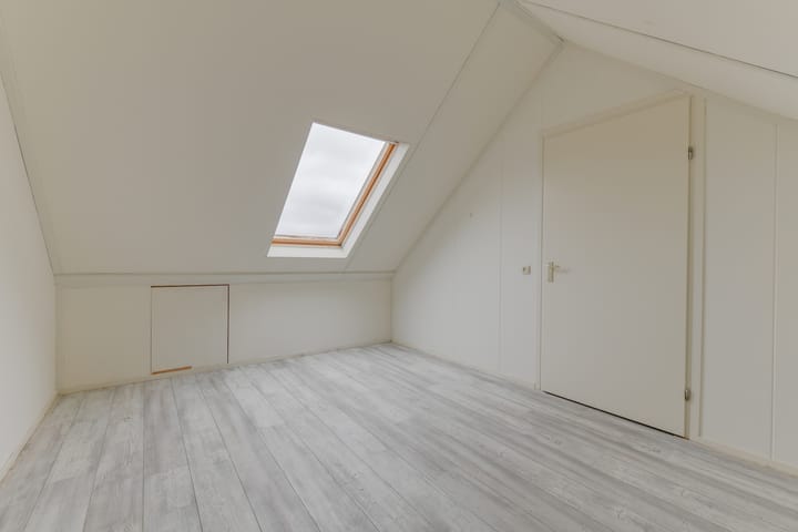 Foto 34 van Roodeswerf 4