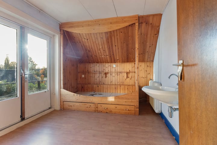 Foto 18 van Julianalaan 19