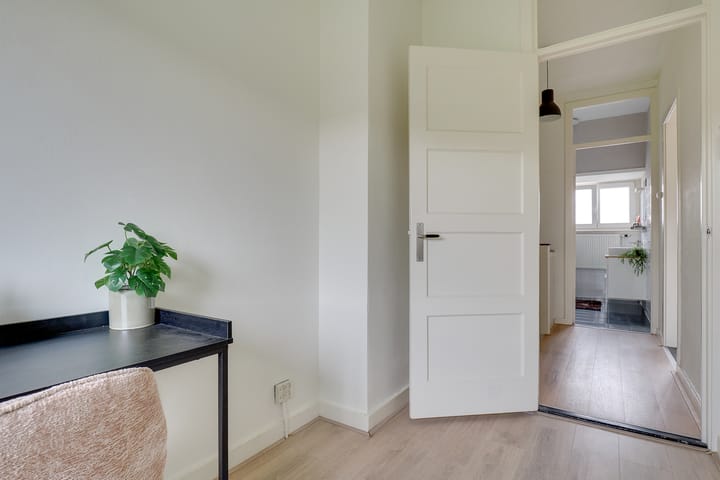 Foto 27 van Weltevredenstraat 17