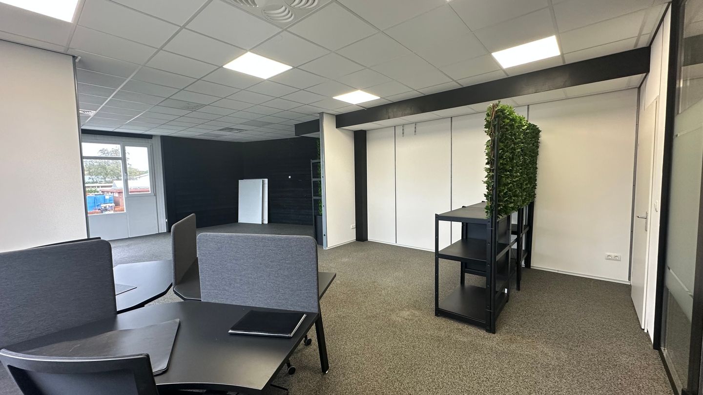 View photo 5 of Molenbosstraat 11