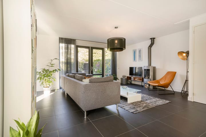 Foto 8 van Notaris van Puttenstraat 12