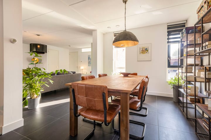 Foto 12 van Notaris van Puttenstraat 12