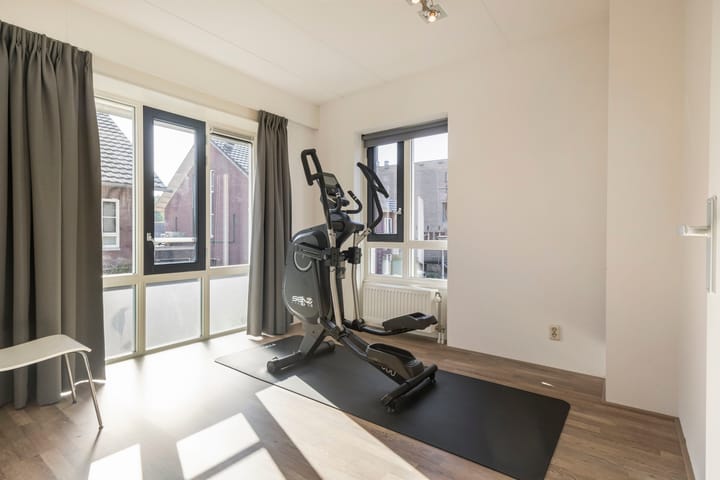 Foto 22 van Notaris van Puttenstraat 12