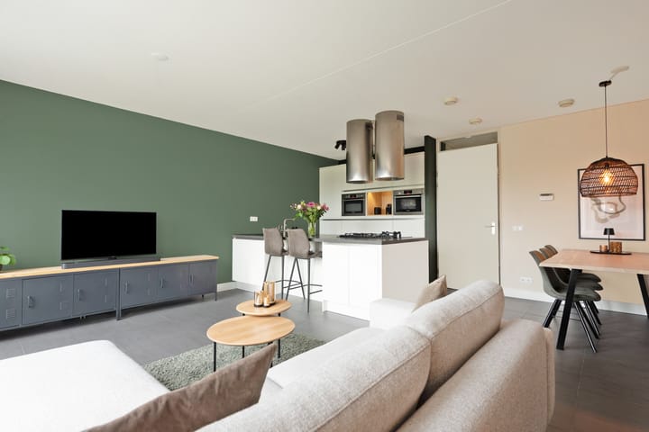 Photo 5 of Weteringkade 207