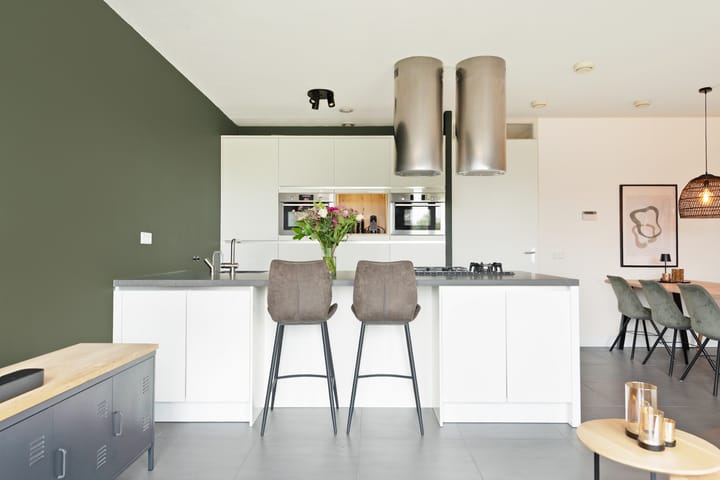 Photo 9 of Weteringkade 207