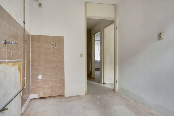 Photo 15 of Vincent van Goghstraat 106