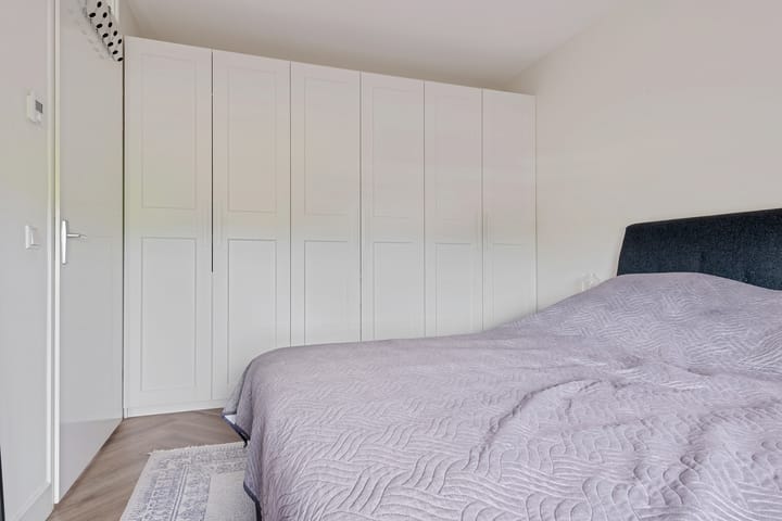 Photo 10 of Margaretha Havermanstraat 63