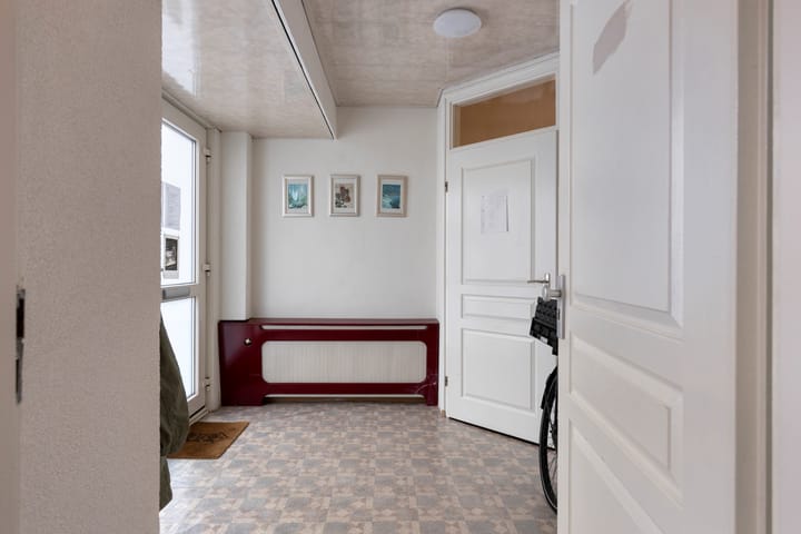 Photo 2 of Emmastraat 20