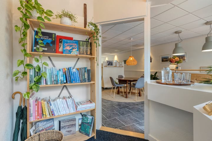 Photo 3 of Emmastraat 20