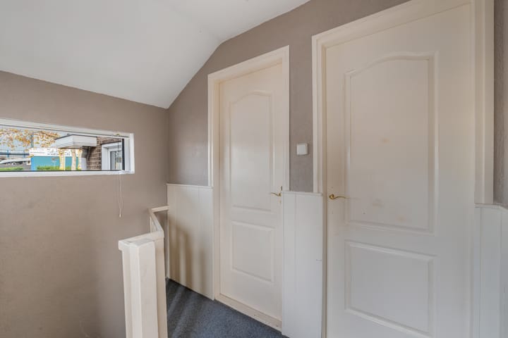 Photo 33 of Alblasstraat 2