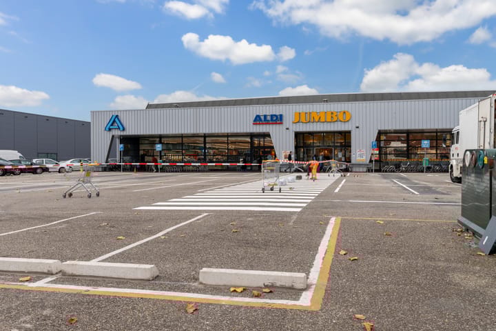 Photo 42 of Alblasstraat 2