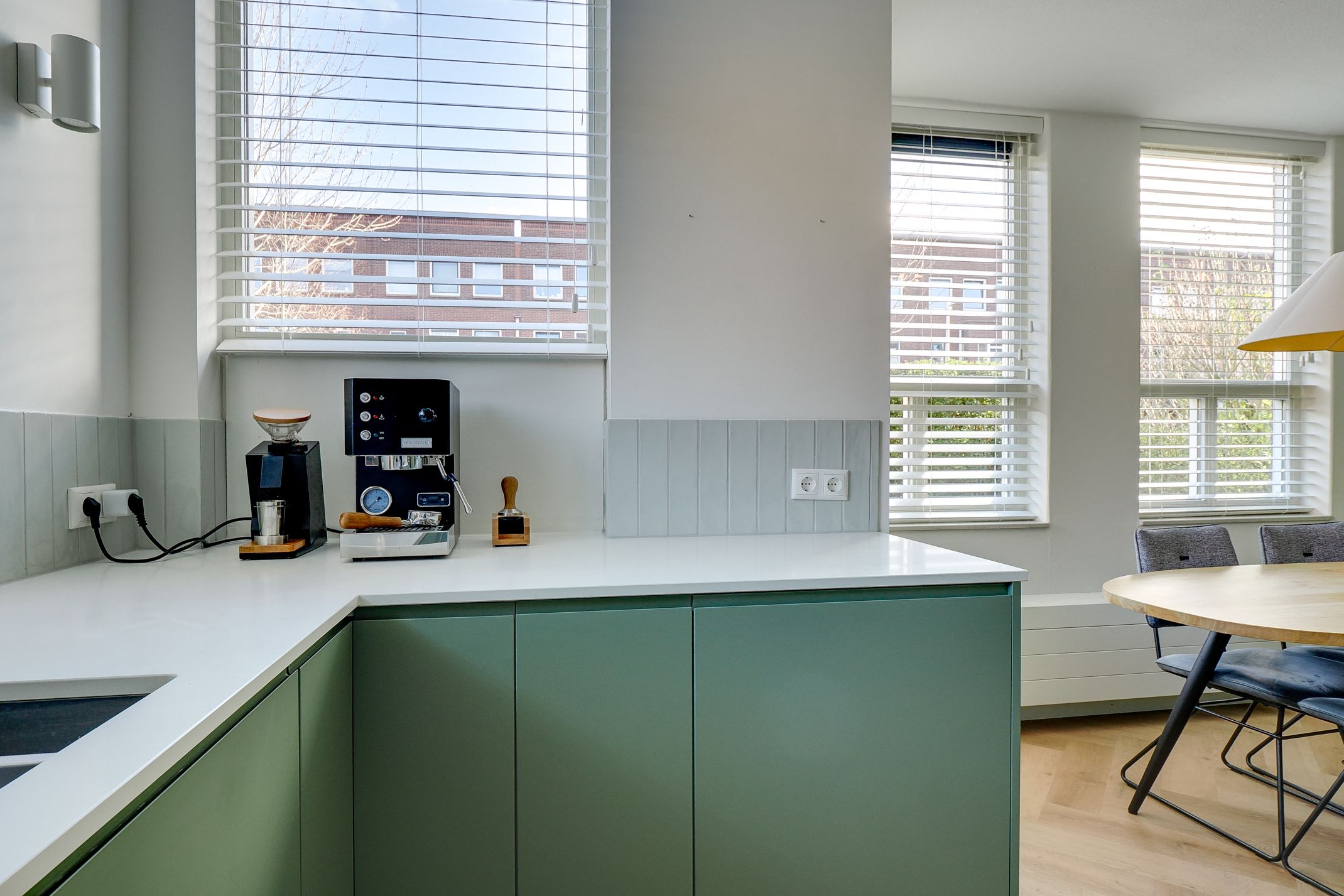 Foto 21 van Tweede Westerparklaan 100