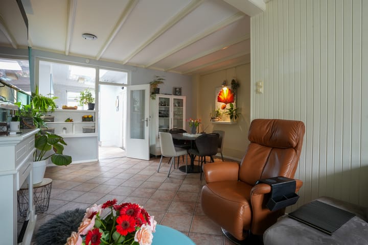 Foto 5 van Esdoornstraat 17