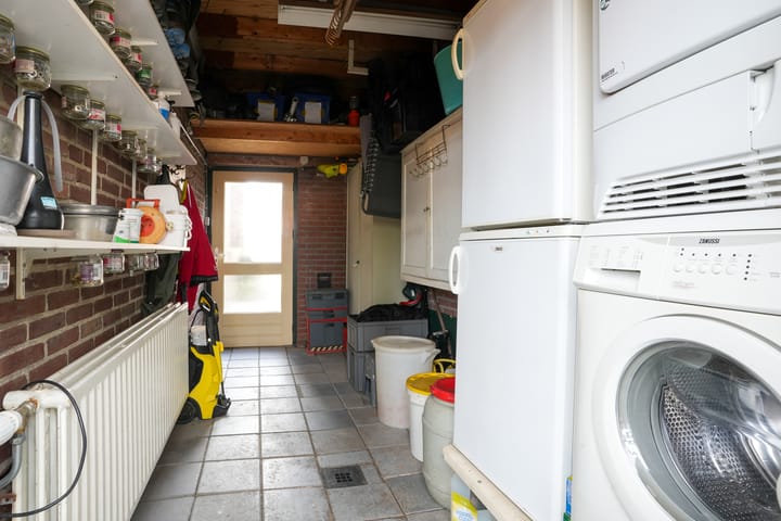 Foto 12 van Esdoornstraat 17