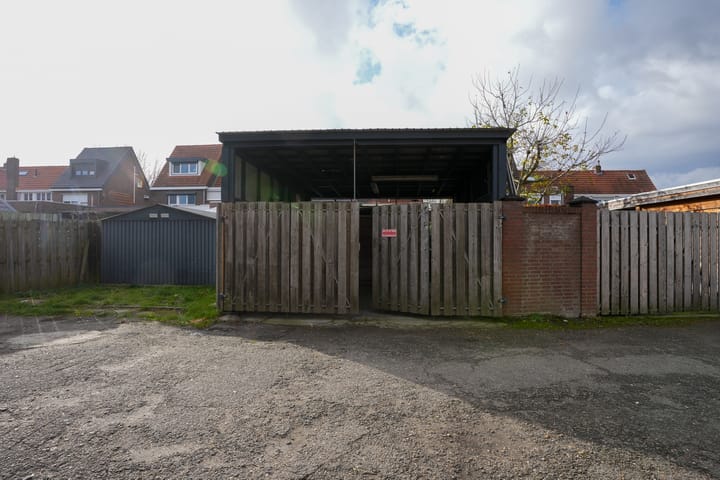 Foto 23 van Esdoornstraat 17