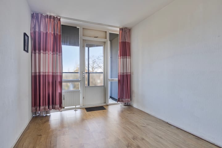 Photo 11 of Logger 56