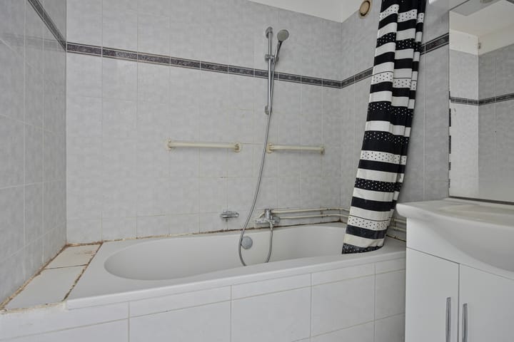 Photo 14 of Logger 56