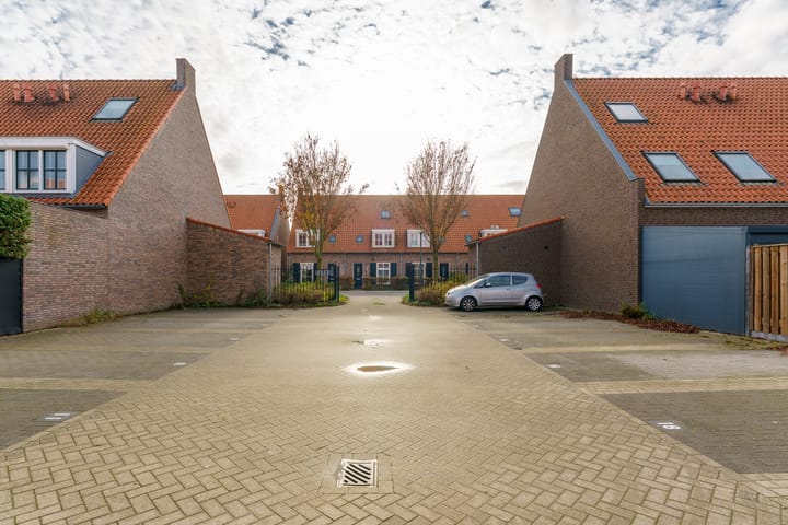 Photo 32 of Schrijvershoeve 72