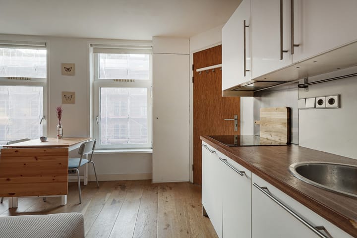 Photo 5 of Marnixstraat 237-F