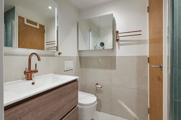 Photo 9 of Marnixstraat 237-F