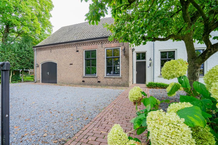 Photo 97 of Dorpsstraat 1