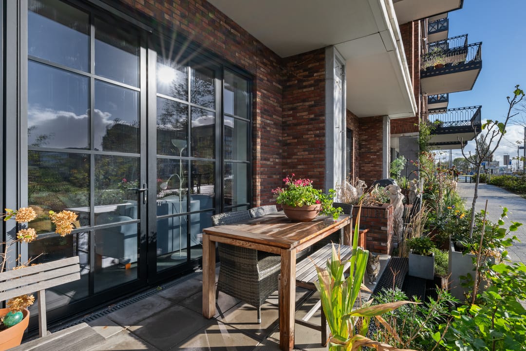 Photo 2 of Abraham Tuschinskistraat 82