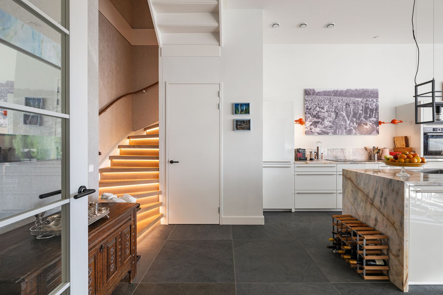 Photo 14 of Abraham Tuschinskistraat 82