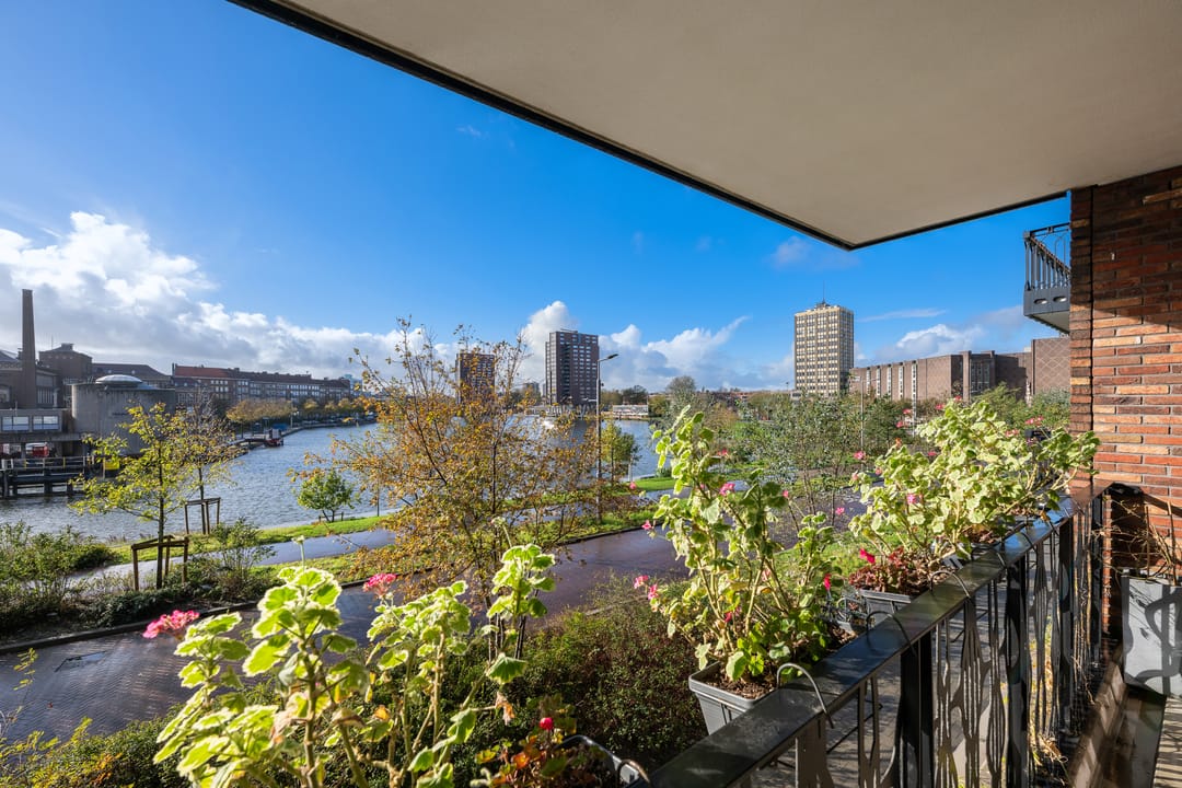 Photo 22 of Abraham Tuschinskistraat 82