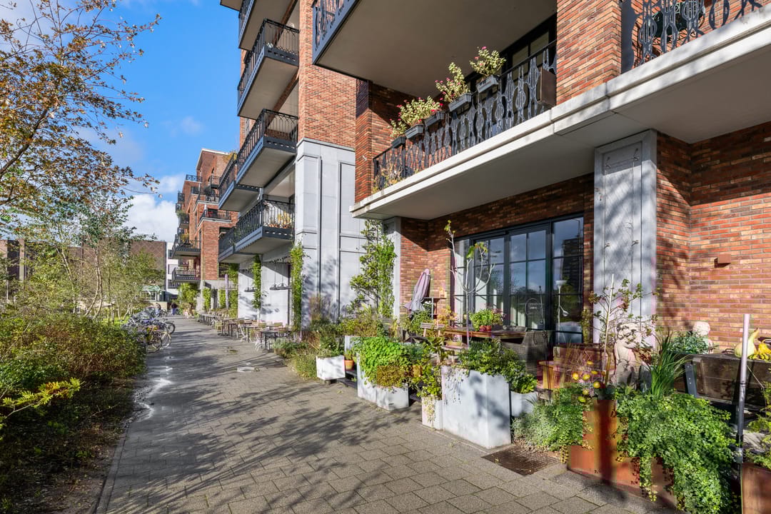 Photo 28 of Abraham Tuschinskistraat 82