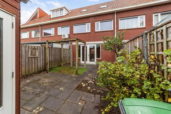 Photo 20 of Vriesschestraat 22