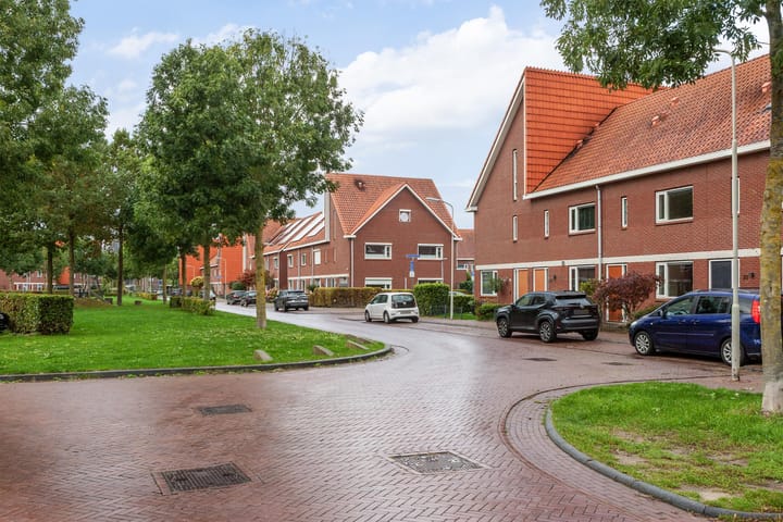 Photo 19 of Vriesschestraat 22