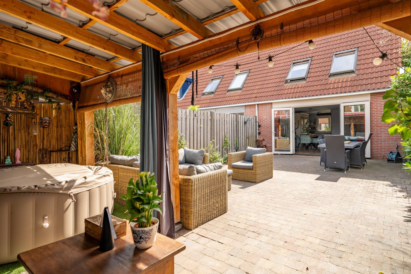 Foto 25 van John Fernhoutstraat 70