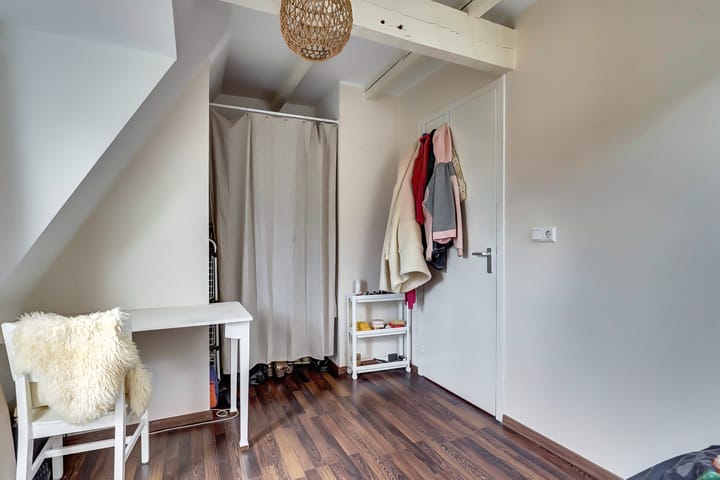 Photo 13 of Raadhuisstraat 1-4