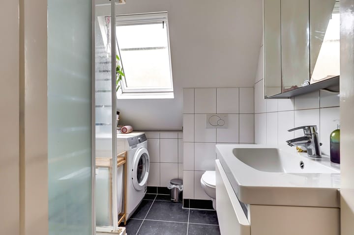 Photo 17 of Raadhuisstraat 1-4